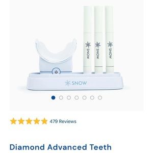 NIB  teeth whiting kit by SNOW